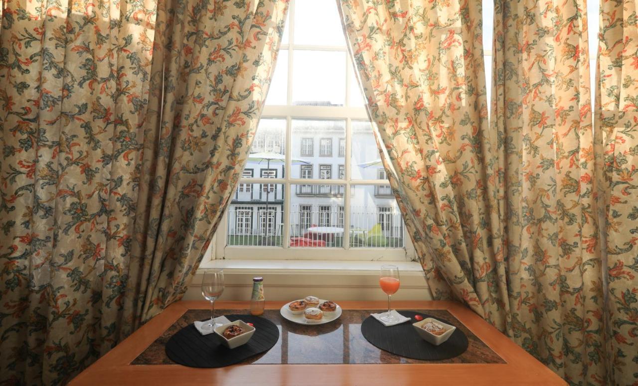 Tm Guest House ギマランイス エクステリア 写真